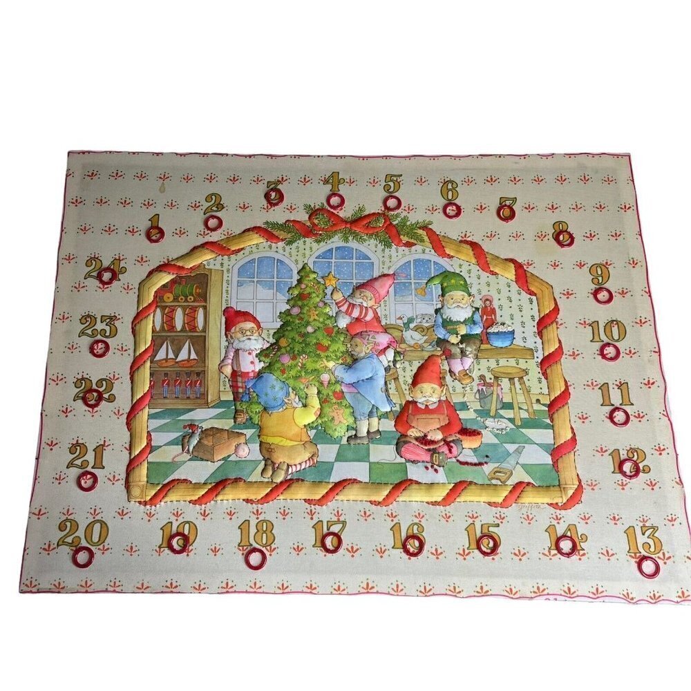 Vintage Gnomes Christmas Advent Calendar Fabric Wall Hanging Quilted 24 Rings‎